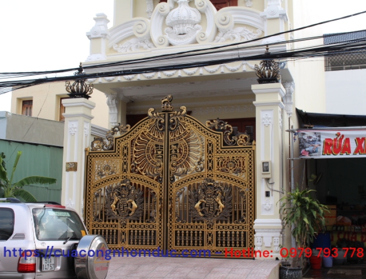 Cổng nhôm đúc BG-010